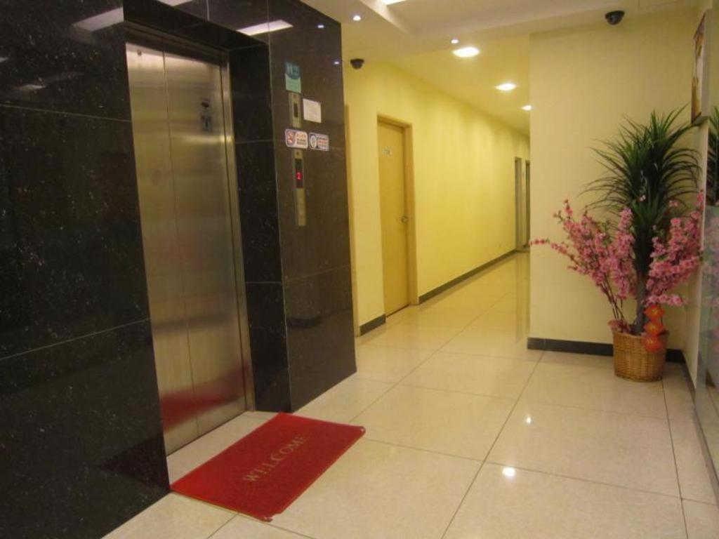 פוצ'ונג Hotel City Comfort Inn מראה חיצוני תמונה