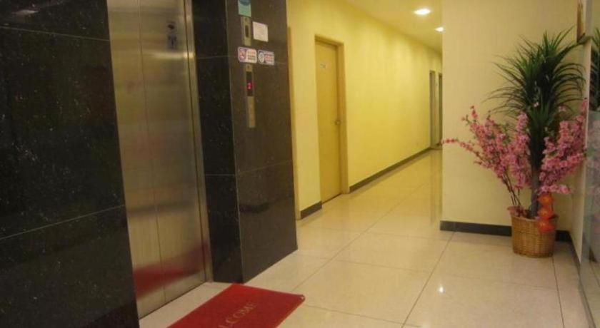 פוצ'ונג Hotel City Comfort Inn מראה חיצוני תמונה