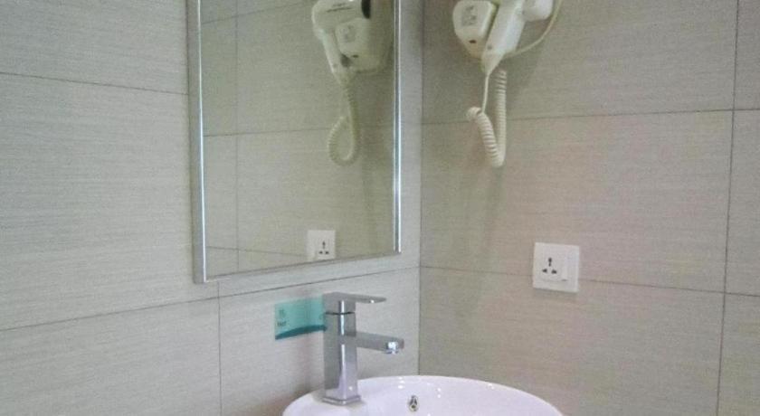 פוצ'ונג Hotel City Comfort Inn מראה חיצוני תמונה