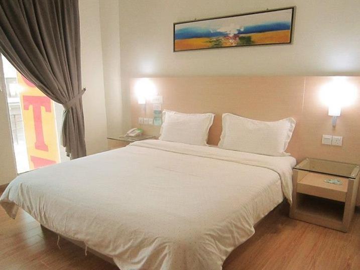 פוצ'ונג Hotel City Comfort Inn מראה חיצוני תמונה